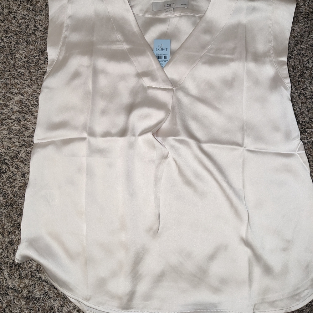 LOFT White Sleeveless Blouse